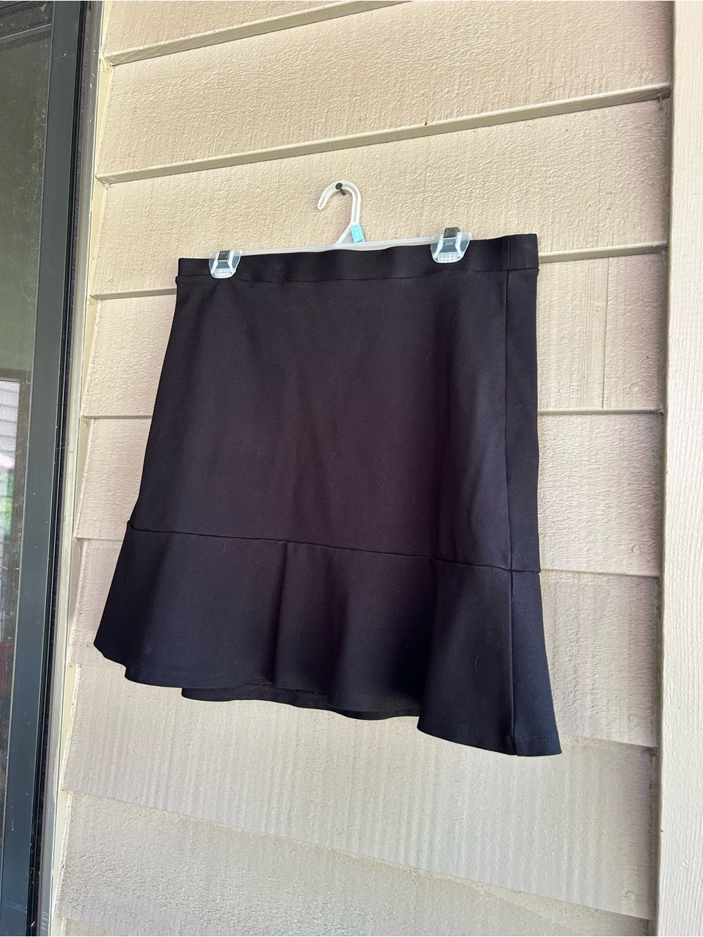 LOFT Black A-Line Flounce Hem Skirt